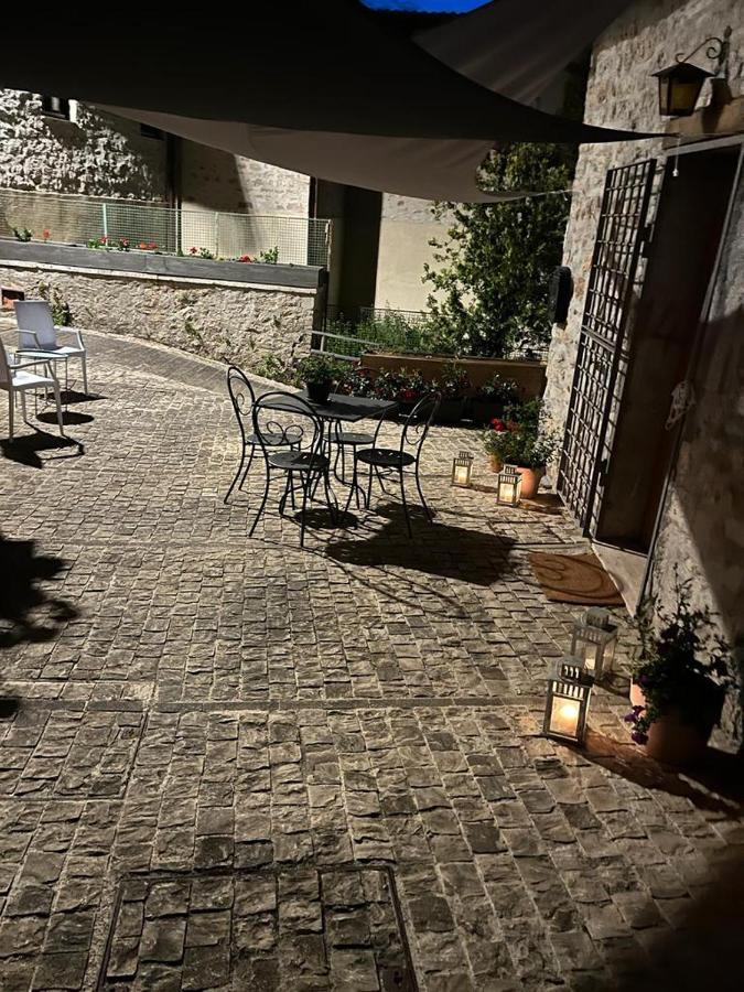Bed and Breakfast Le Fate Umbria Sellano Exterior foto
